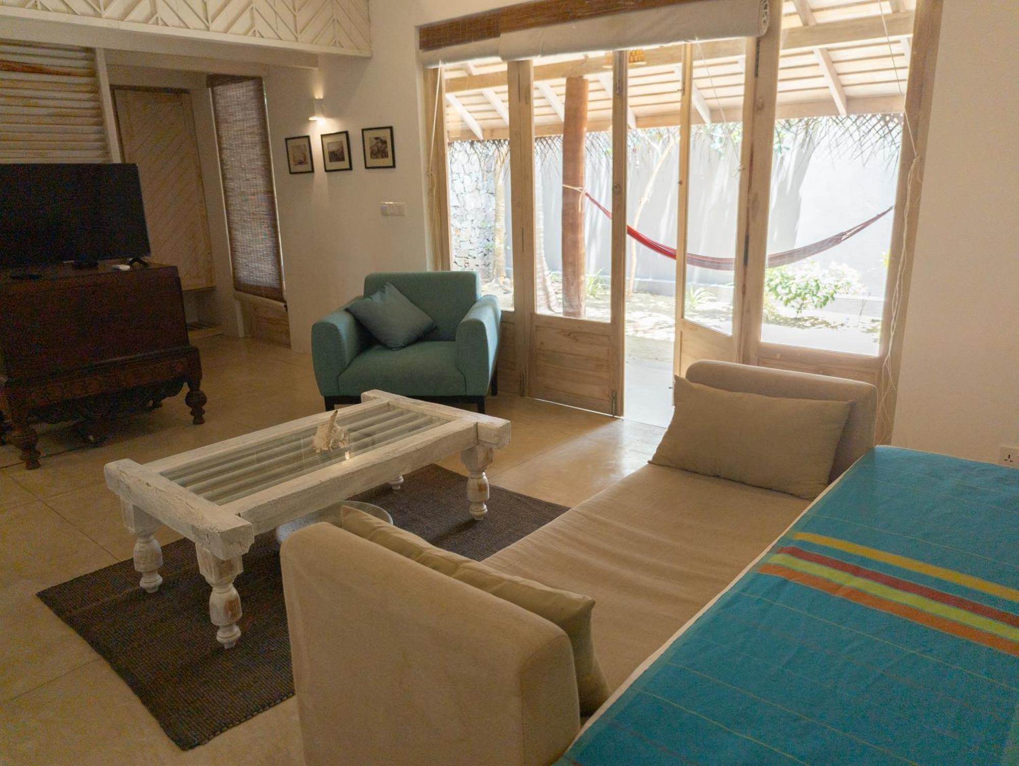 Hiru Villas And Kitesurfing Kalpitiya Esterno foto